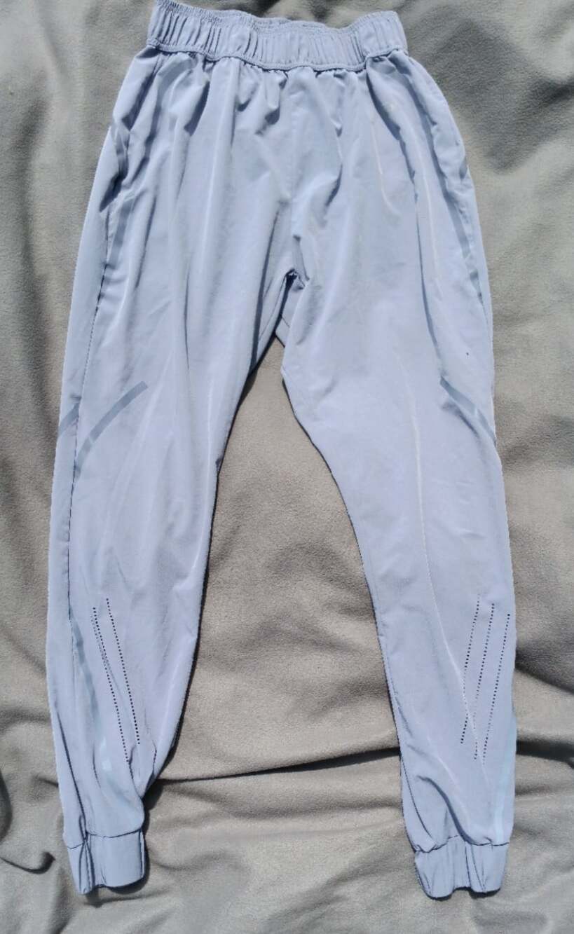 Gymshark Movement Mesh Gray Joggers Size Medium Dry Fit Workout